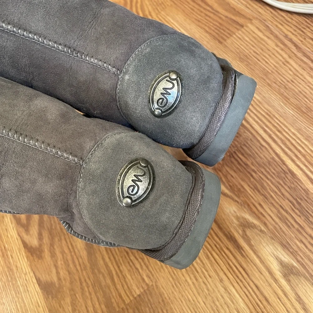 EMU Australia Gray  Women's Suede Waterproof Sheepskin Boots US W 6/ M5